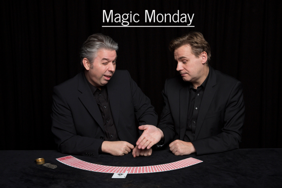 Black Table Magic Theater – die Shows